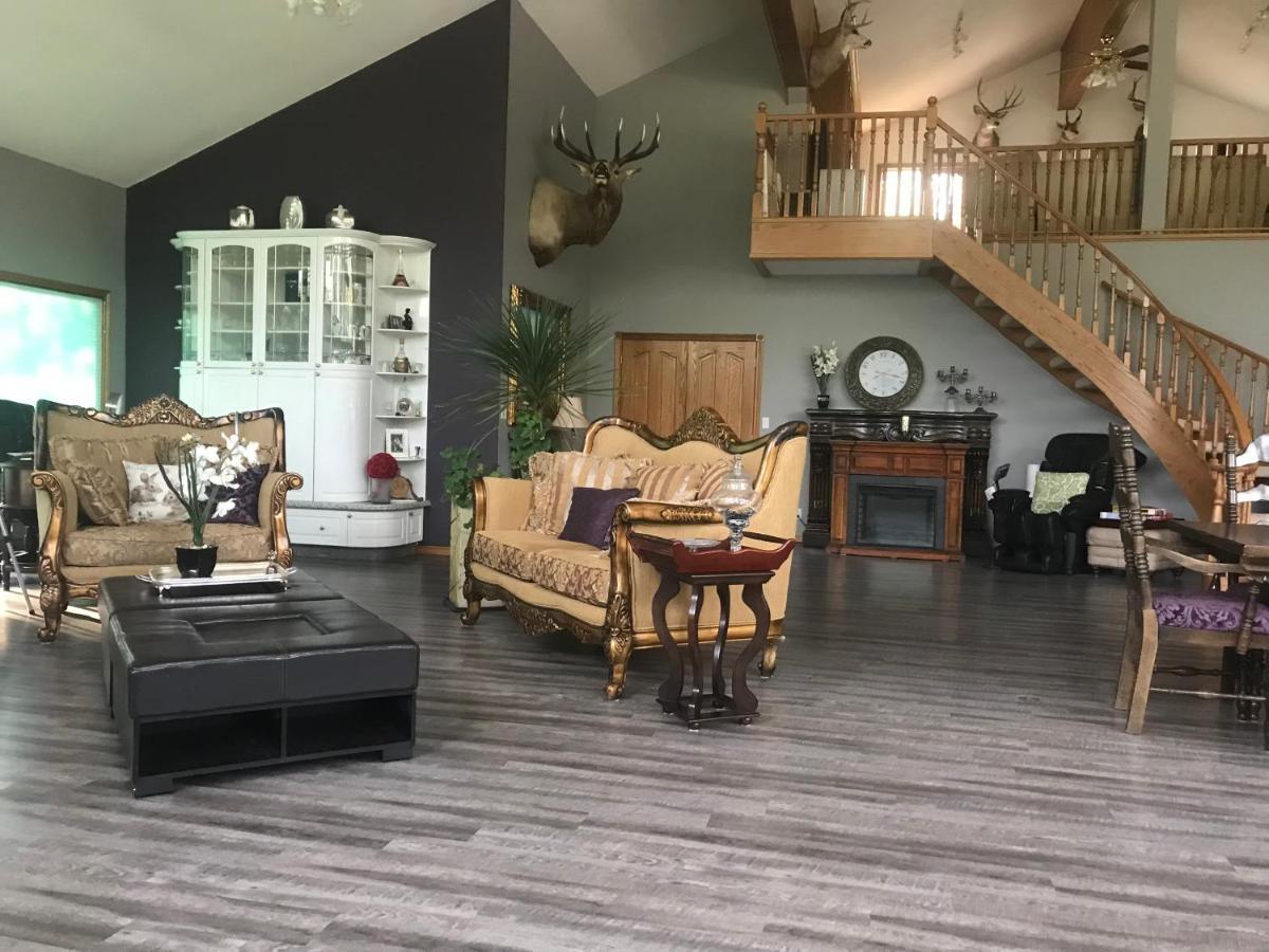 Rolling Hills Country Resort Bed And Breakfast Three Hills Extérieur photo