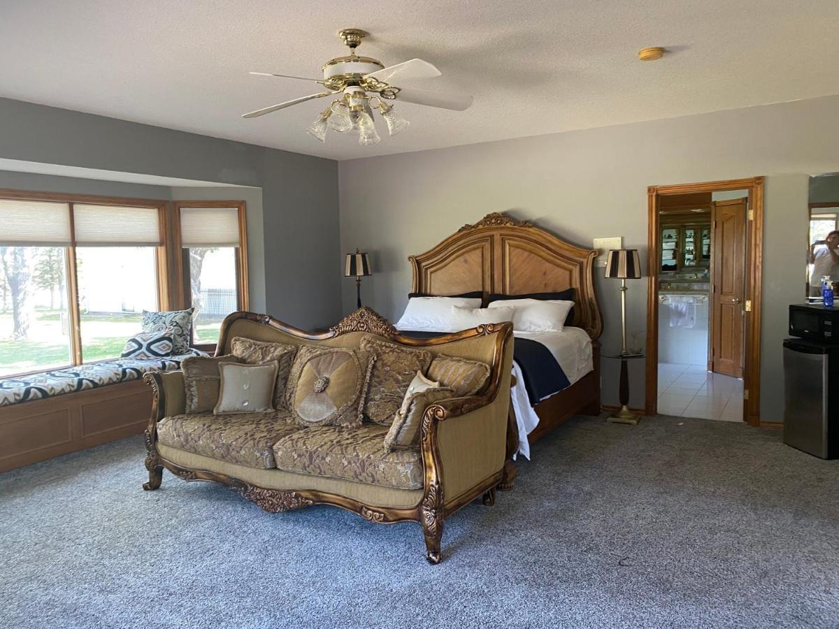 Rolling Hills Country Resort Bed And Breakfast Three Hills Extérieur photo