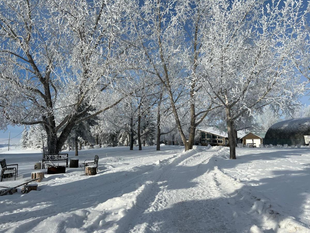 Rolling Hills Country Resort Bed And Breakfast Three Hills Extérieur photo